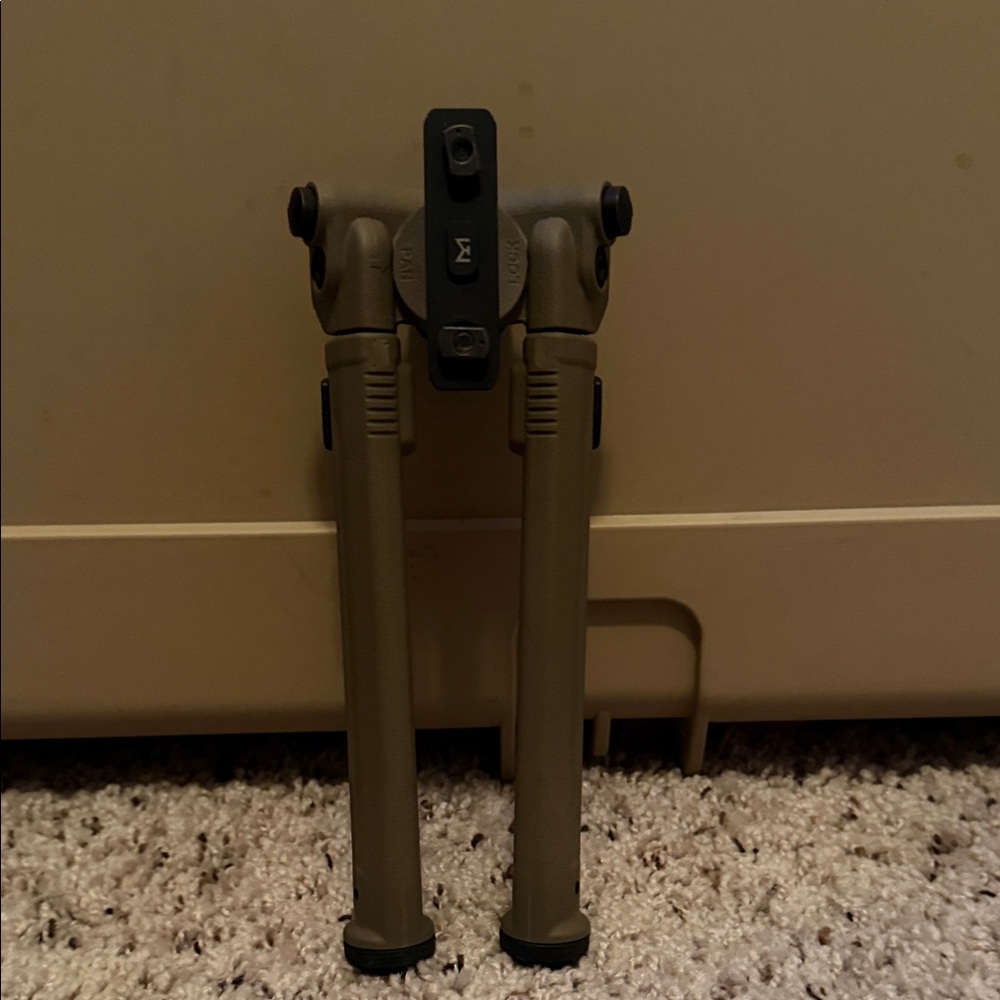 Magpul M-LOK Tactical Bipod